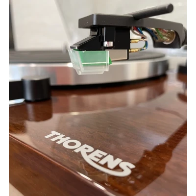 Thorens TD202 walnut high gloss Black Friday