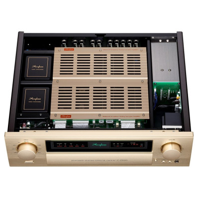Accuphase C-2300